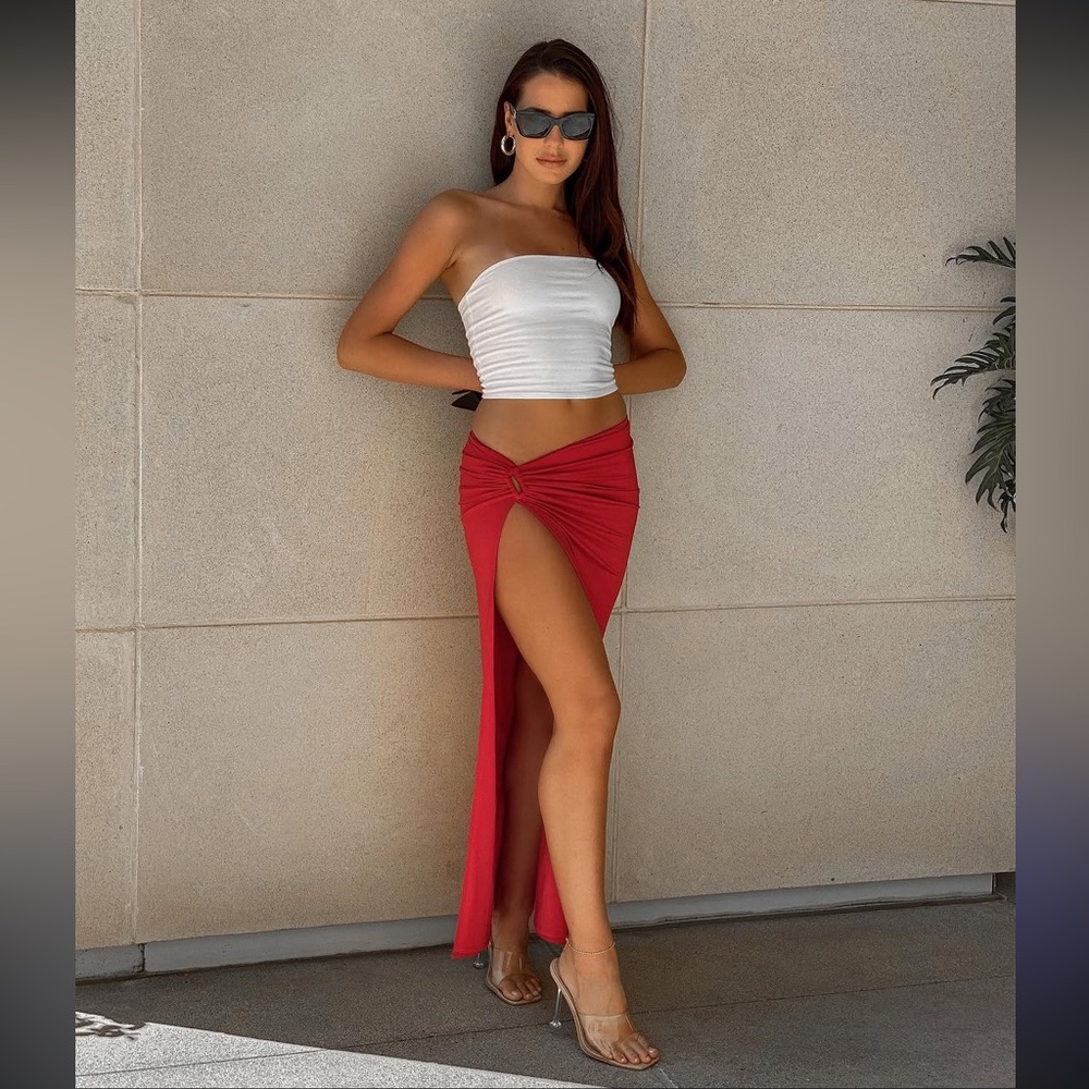 NWT Revolve Michael Costello Rio Skirt in Red